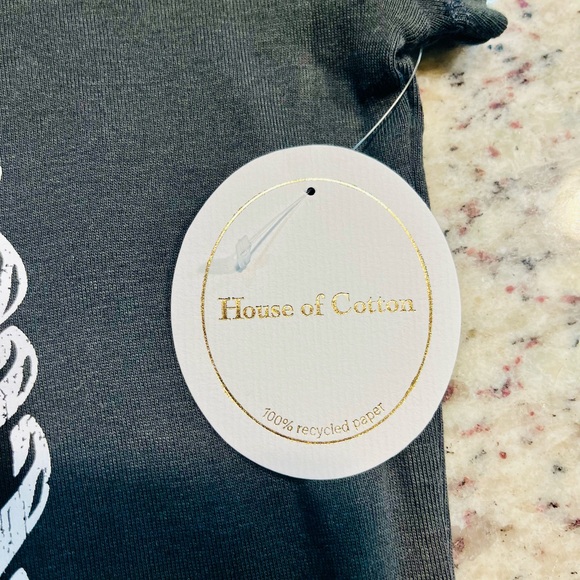 Rib cage w/heart tee - Picture 2 of 3